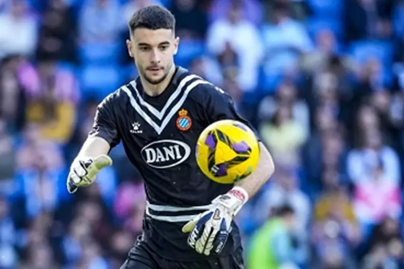 برشلونة يُبرم صفقة خوان جارسيا بشروط جزائية متميزة