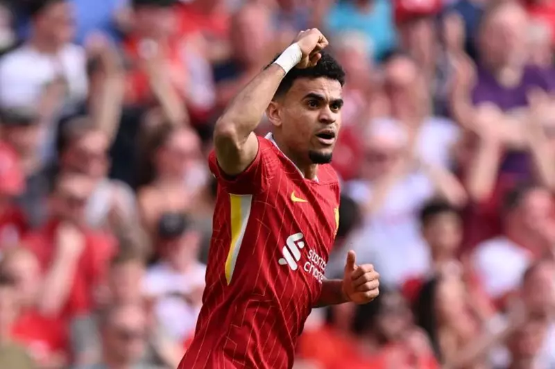 بطلب من رونالدو: النصر يستعد لتقديم عرض رسمي لضم دياز